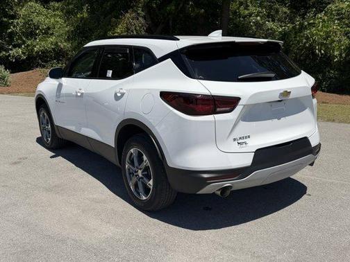 Summit White 2023 Chevrolet Blazer 2LT