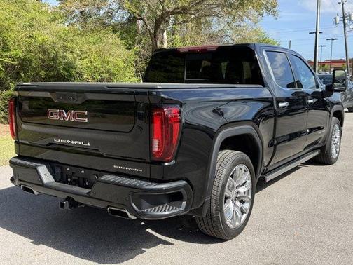 Onyx Black 2024 GMC Sierra 1500 Denali
