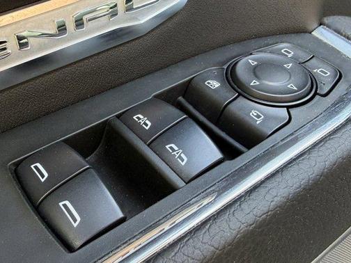 Onyx Black 2024 GMC Sierra 1500 Denali