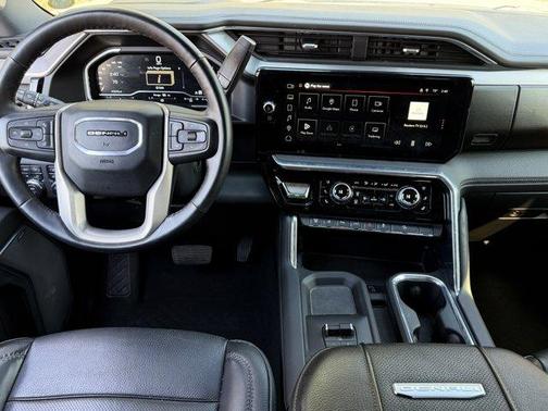 2024 GMC Sierra 2500 Denali