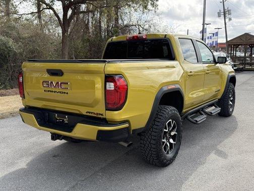 2024 GMC Canyon AT4X