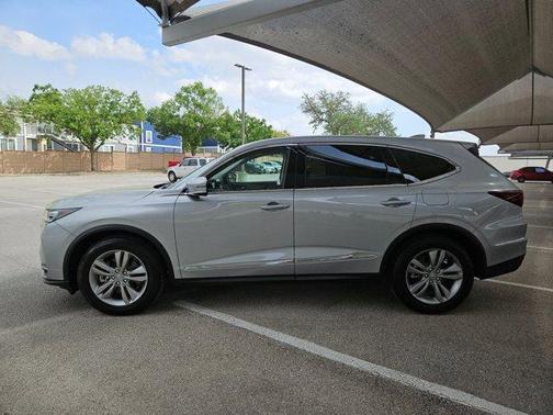 Solar Silver Metallic 2026 Acura MDX Base