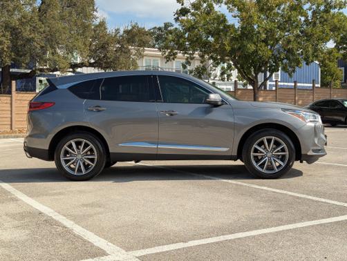 2022 Acura RDX 