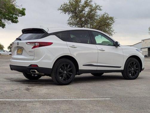 Platinum White Pearl 2026 Acura RDX Base