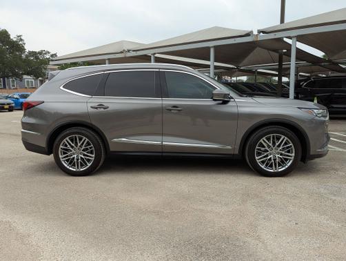 2023 Acura MDX 