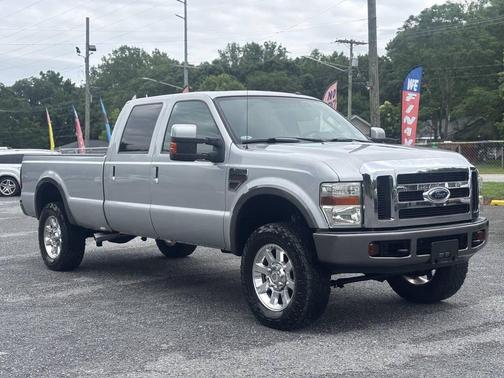 Silver Clearcoat Metallic 2008 Ford F-350 Lariat