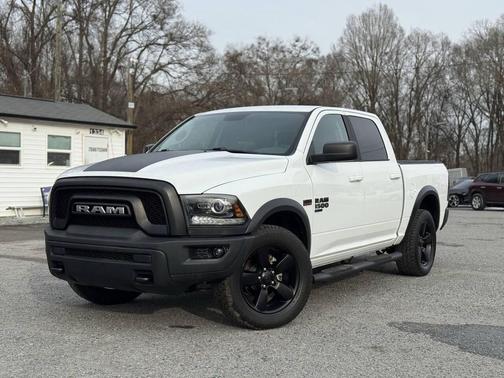 2019 RAM 1500 Classic Warlock Crew Cab 4x4 5'7' Box