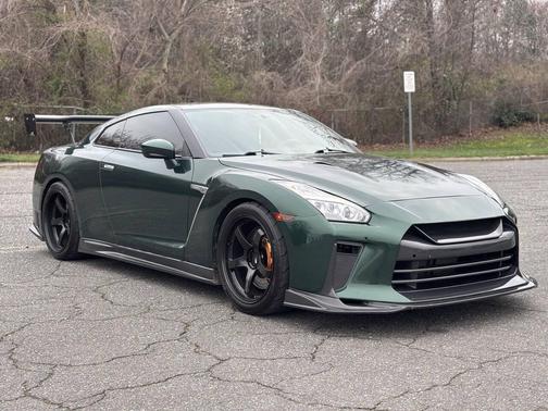 2016 Nissan GT-R Black Edition