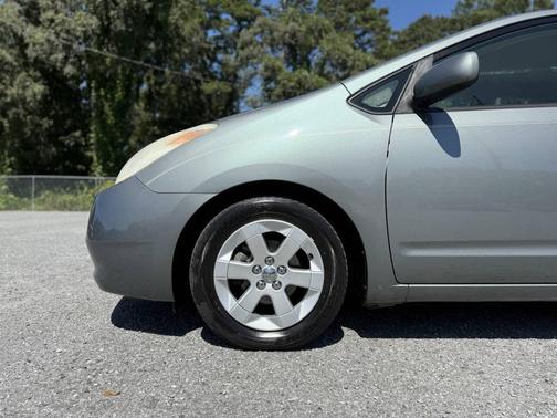 2004 Toyota Prius Base
