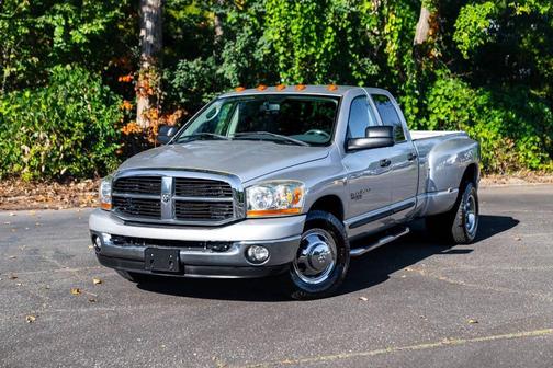 2006 Dodge Ram 3500 SLT/Sport