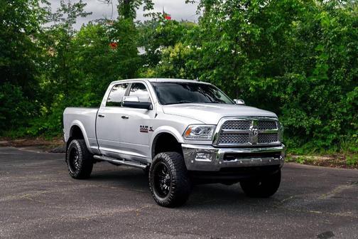 2016 RAM 2500 Laramie