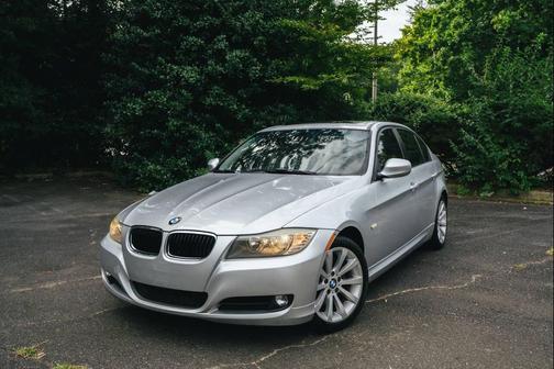 2011 BMW 328 328i 4dr Sedan