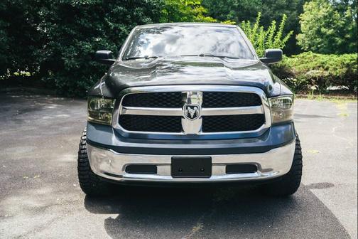 2016 RAM 1500 SLT