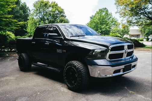 2016 RAM 1500 SLT