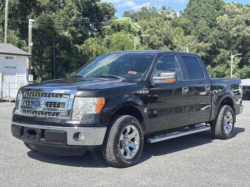 Tuxedo Black Metallic 2013 Ford F-150 XLT