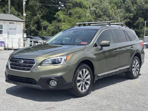 Wilderness Green Metallic 2017 Subaru Outback 3.6R Touring