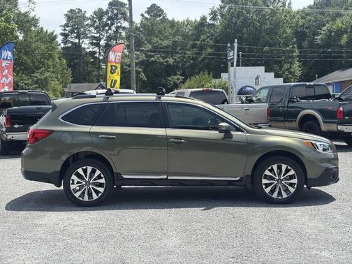 Wilderness Green Metallic 2017 Subaru Outback 3.6R Touring