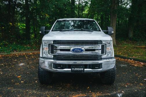 2017 Ford F-250 XLT