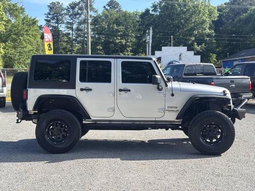 Bright Silver Metallic Clearcoat 2012 Jeep Wrangler Unlimited Sport