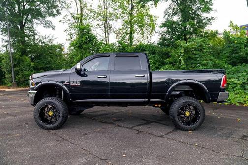 2016 RAM 2500 Laramie
