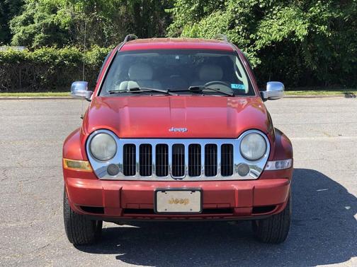 Inferno Red Crystal Pearlcoat 2006 Jeep Liberty Limited