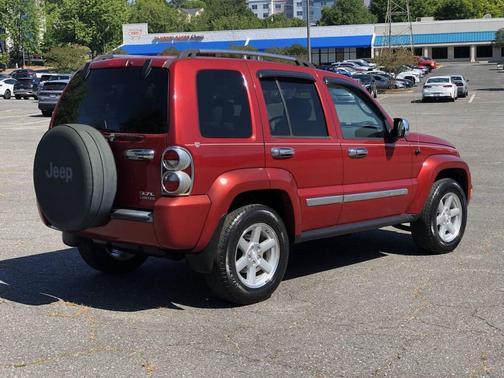 Inferno Red Crystal Pearlcoat 2006 Jeep Liberty Limited