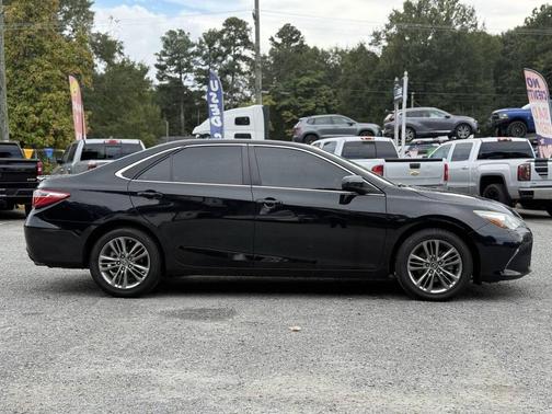 2016 Toyota Camry XLE