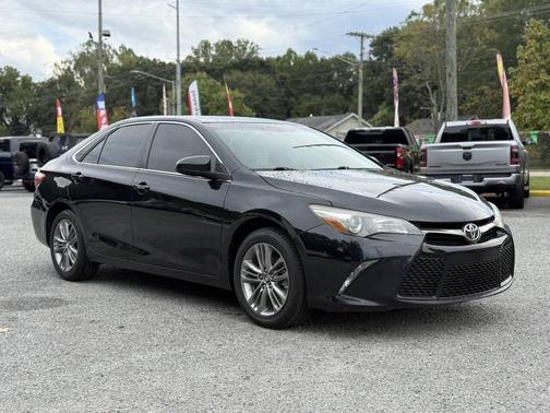 2016 Toyota Camry XLE