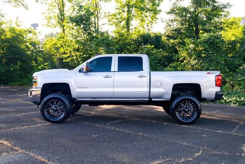 2018 Chevrolet Silverado 2500 LT