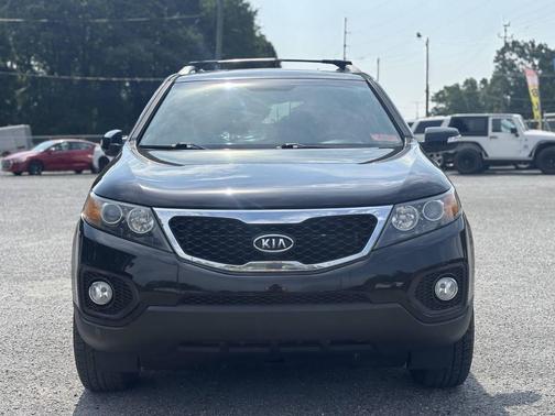 Black 2012 Kia Sorento LX
