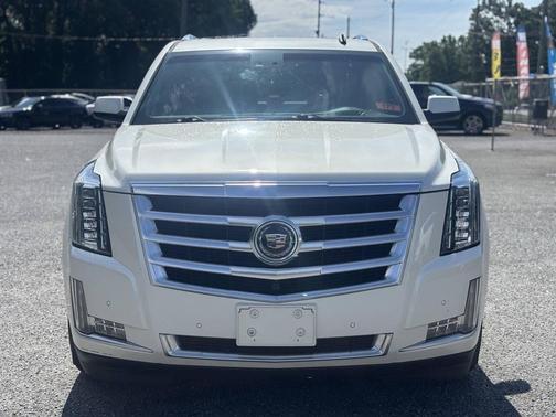 White Diamond Tricoat 2015 Cadillac Escalade ESV Premium