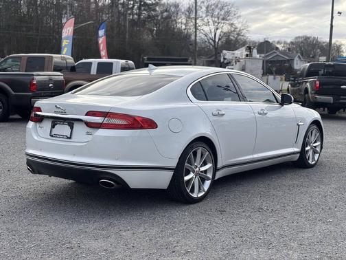 2015 Jaguar XF 3.0 Sport