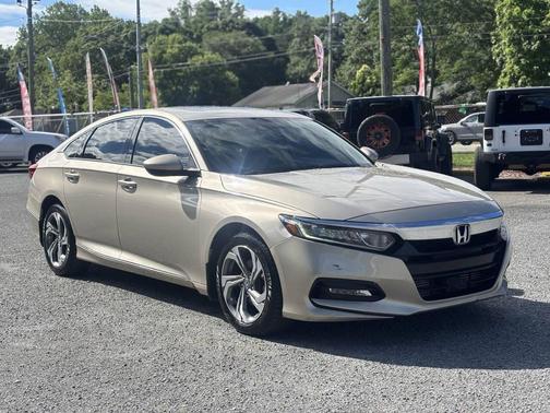 Gold 2018 Honda Accord EX