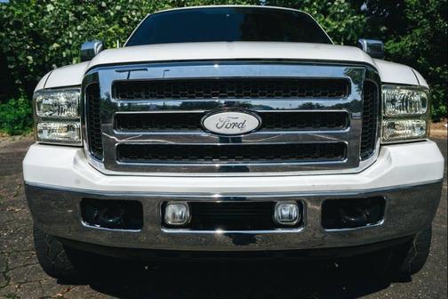 2005 Ford F-250 Lariat