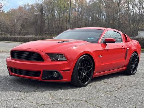 2013 Ford Mustang GT Premium