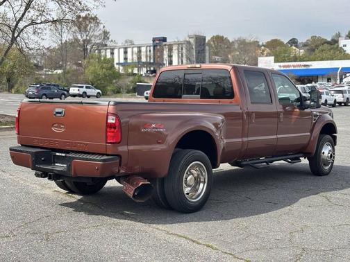 Burgundy 2008 Ford F-450 LARIAT