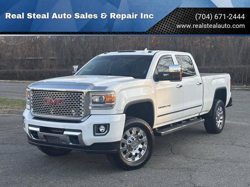 2015 GMC Sierra 2500 Denali