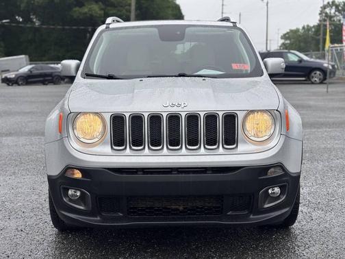 Glacier Metallic 2018 Jeep Renegade Limited