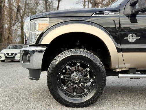 2012 Ford F-250 Lariat