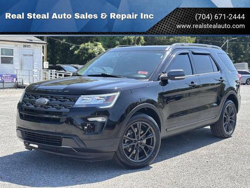 Shadow Black 2018 Ford Explorer XLT