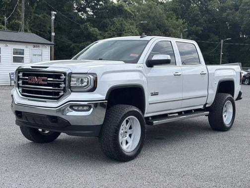 White 2018 GMC Sierra 1500 SLT