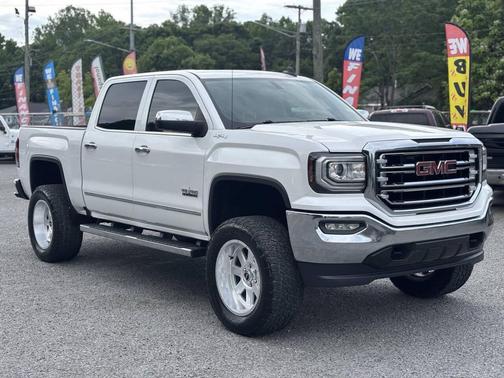 White 2018 GMC Sierra 1500 SLT