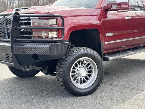2019 Chevrolet Silverado 2500 High Country