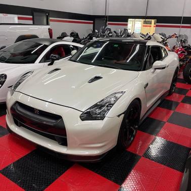 2011 Nissan GT-R Premium
