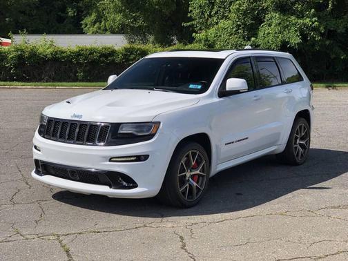 Bright White Clearcoat 2016 Jeep Grand Cherokee SRT