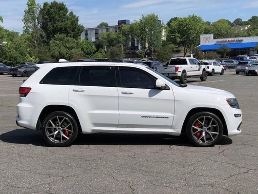 Bright White Clearcoat 2016 Jeep Grand Cherokee SRT
