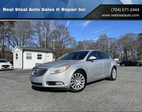 Gray 2011 Buick Regal CXL