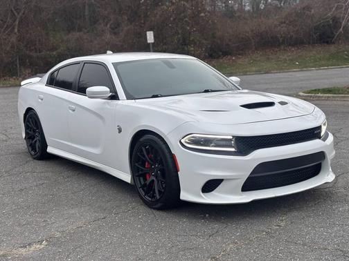 2016 Dodge Charger SRT Hellcat