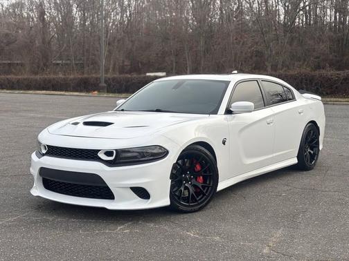2016 Dodge Charger SRT Hellcat