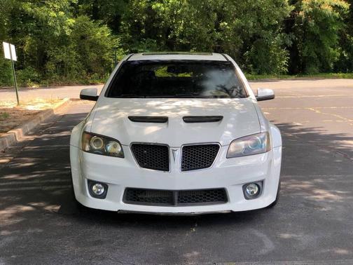White Hot 2009 Pontiac G8 GXP